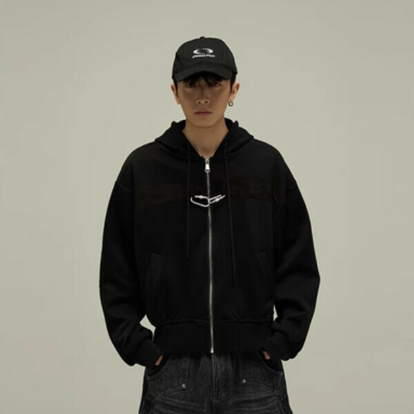 Popular niche zipper sweatshirt [Black M-XL sizes, confirm delivery size with customer service after placing order]