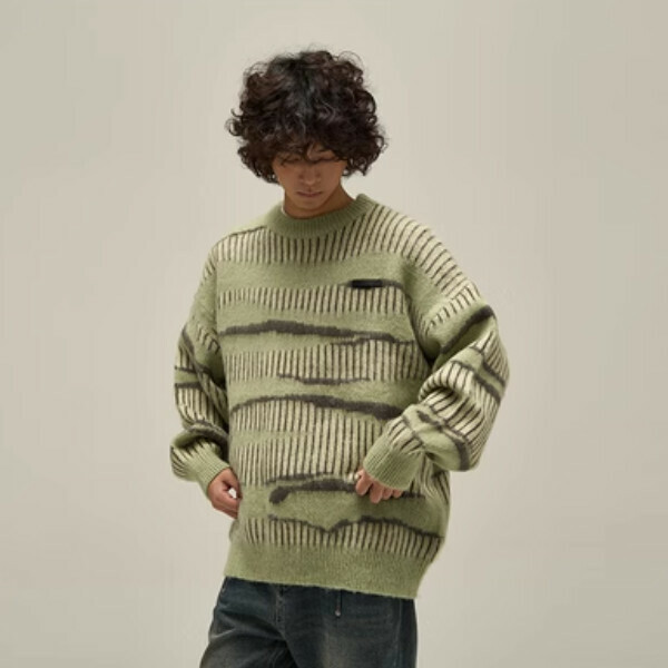 Hot style retro mohair striped sweater [Green M-XL sizes, please confirm the delivery size with customer service after placing the order]
