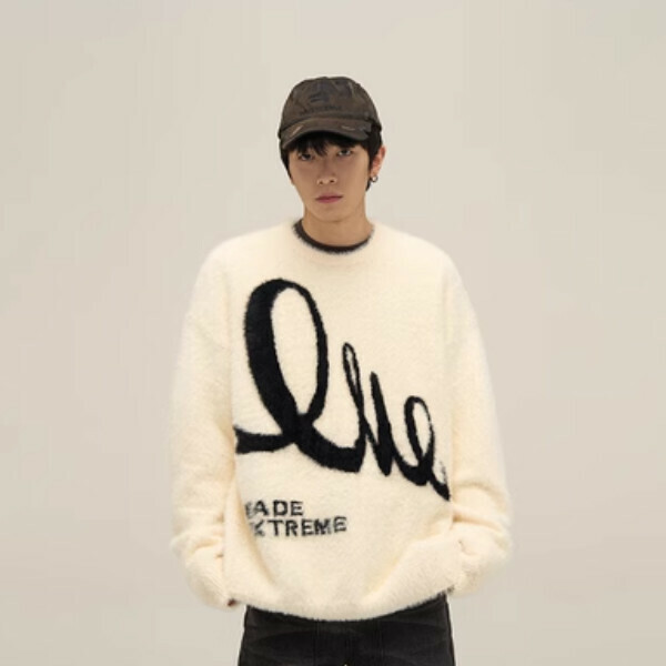 Popular niche long-sleeved sweater with letters [Apricot color S-XL, please confirm the delivery size with customer service after placing the order]