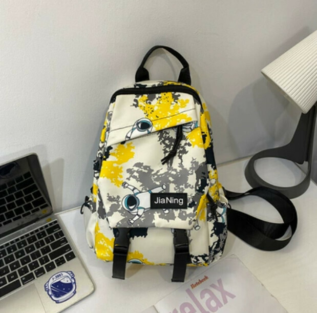 Popular crossbody bag men's trendy canvas chest bag (yellow without pendant)