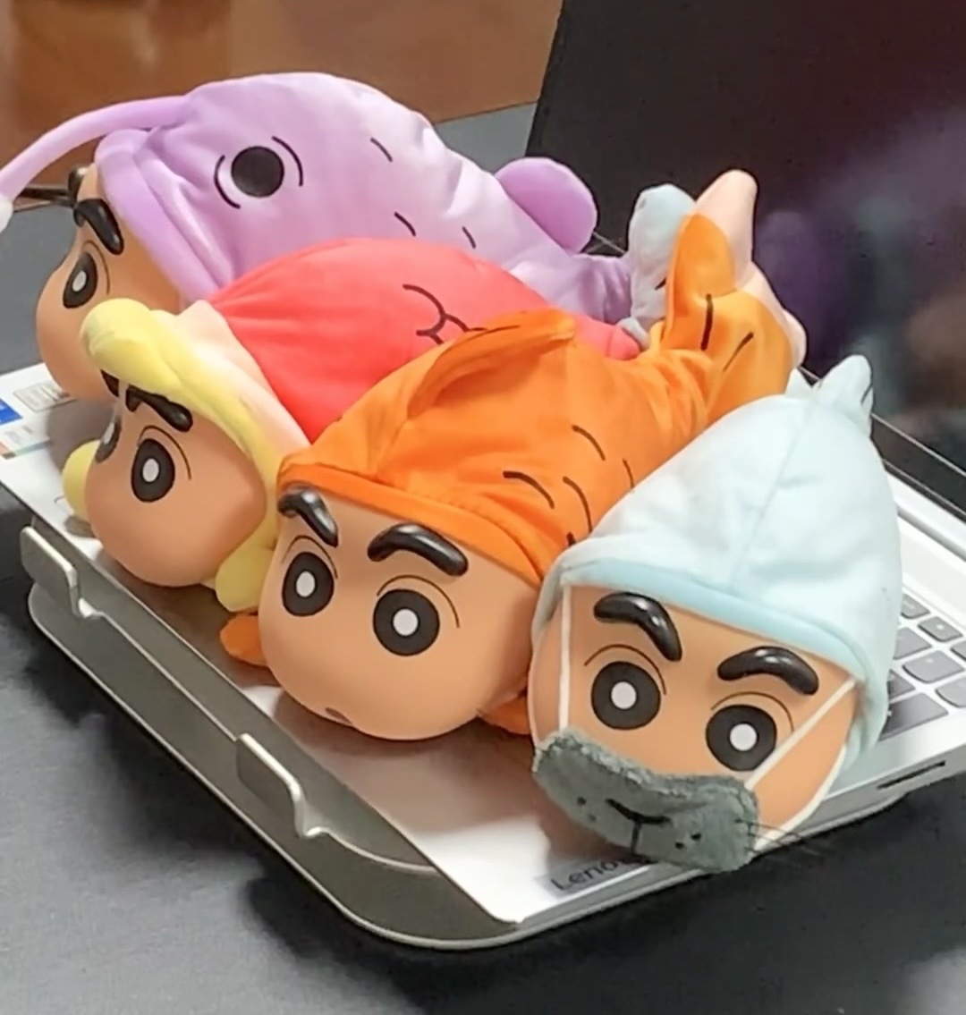 #預購 BJY STORE 蠟筆小新 摸魚新生活可動盲盒