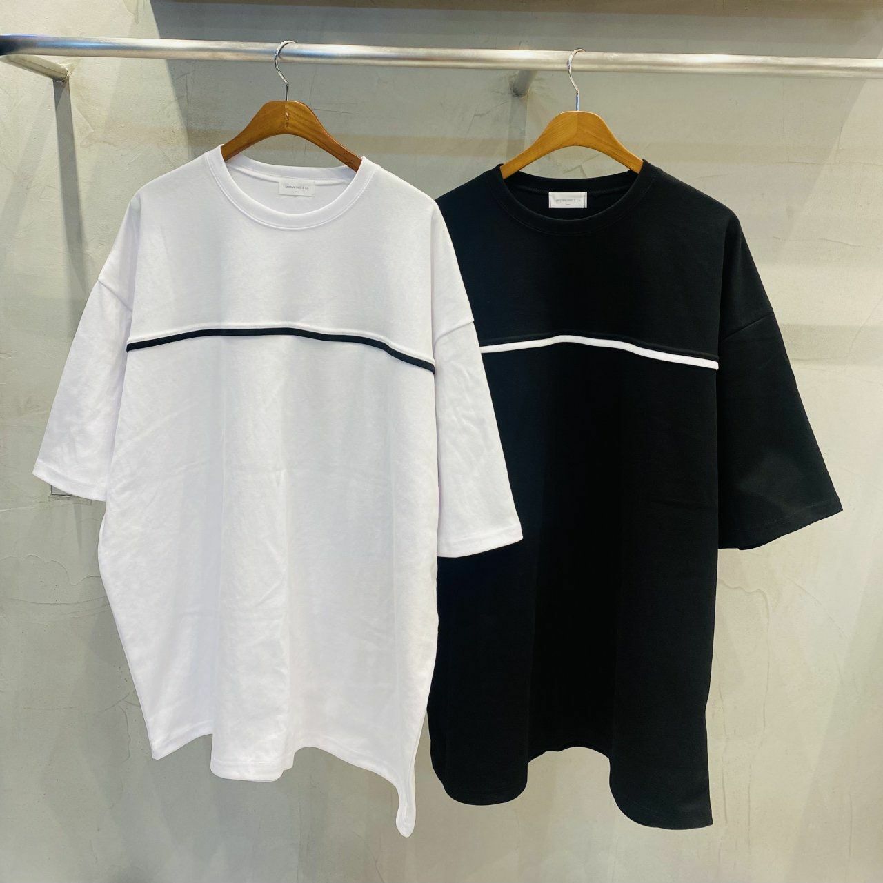 OverSize橫線圖案短袖Tee UNSTANDARD-084T