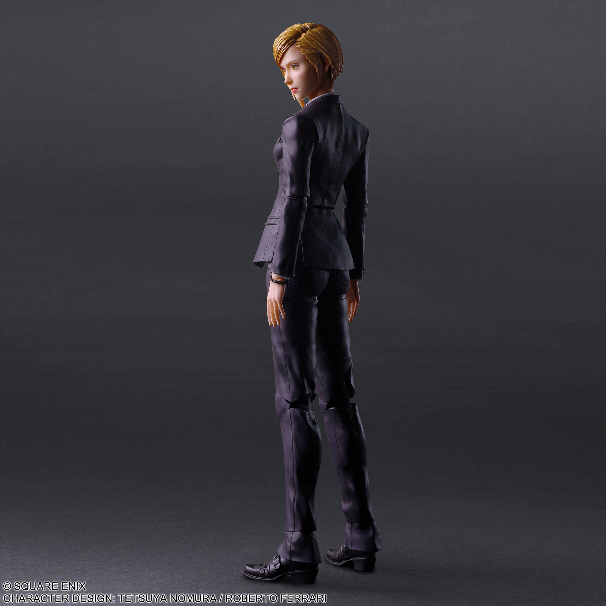 "Final Fantasy VII Rebirth" Play Arts Kai Elena