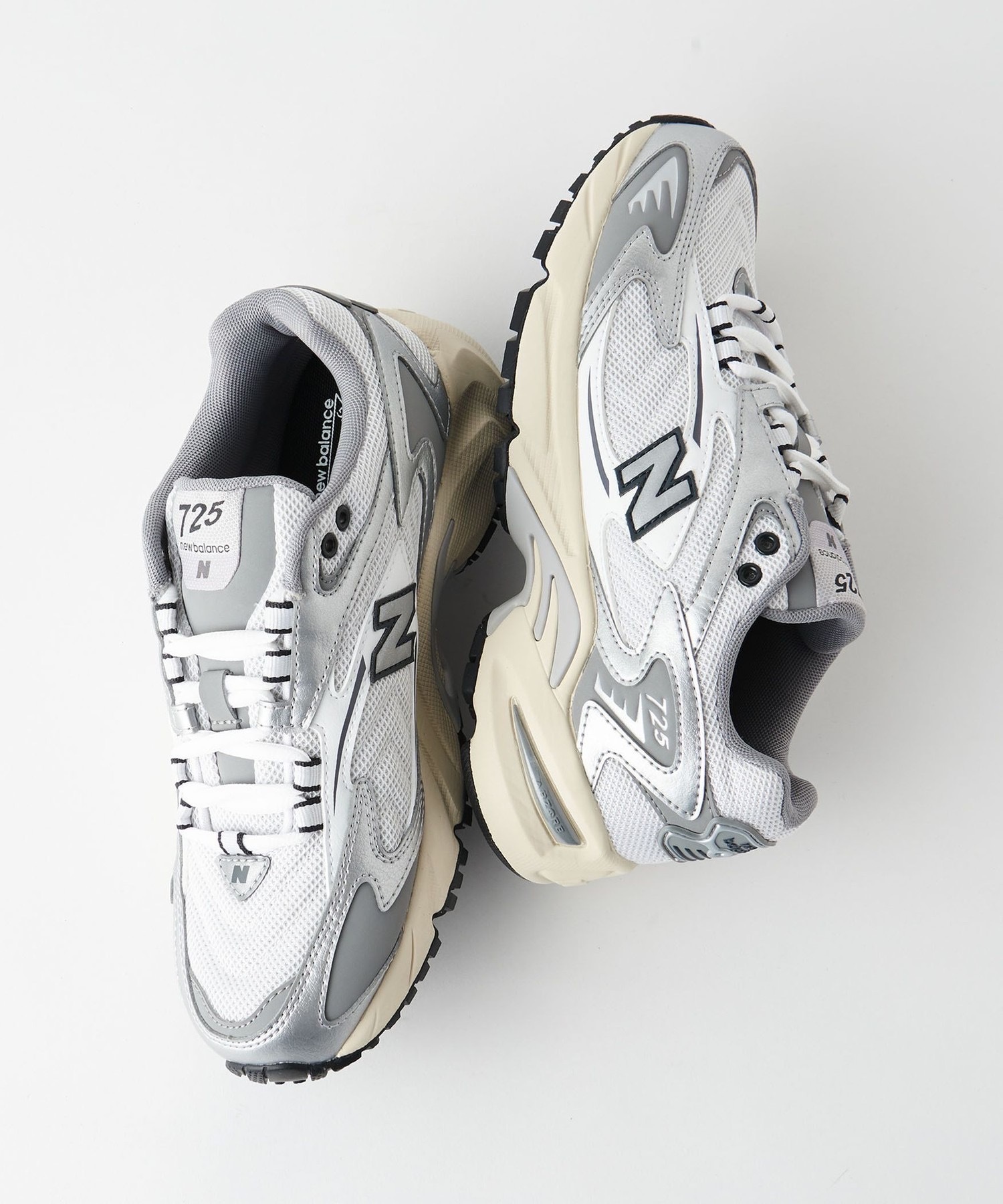 NEW BALANCE 725 NEW BALANCE 725
