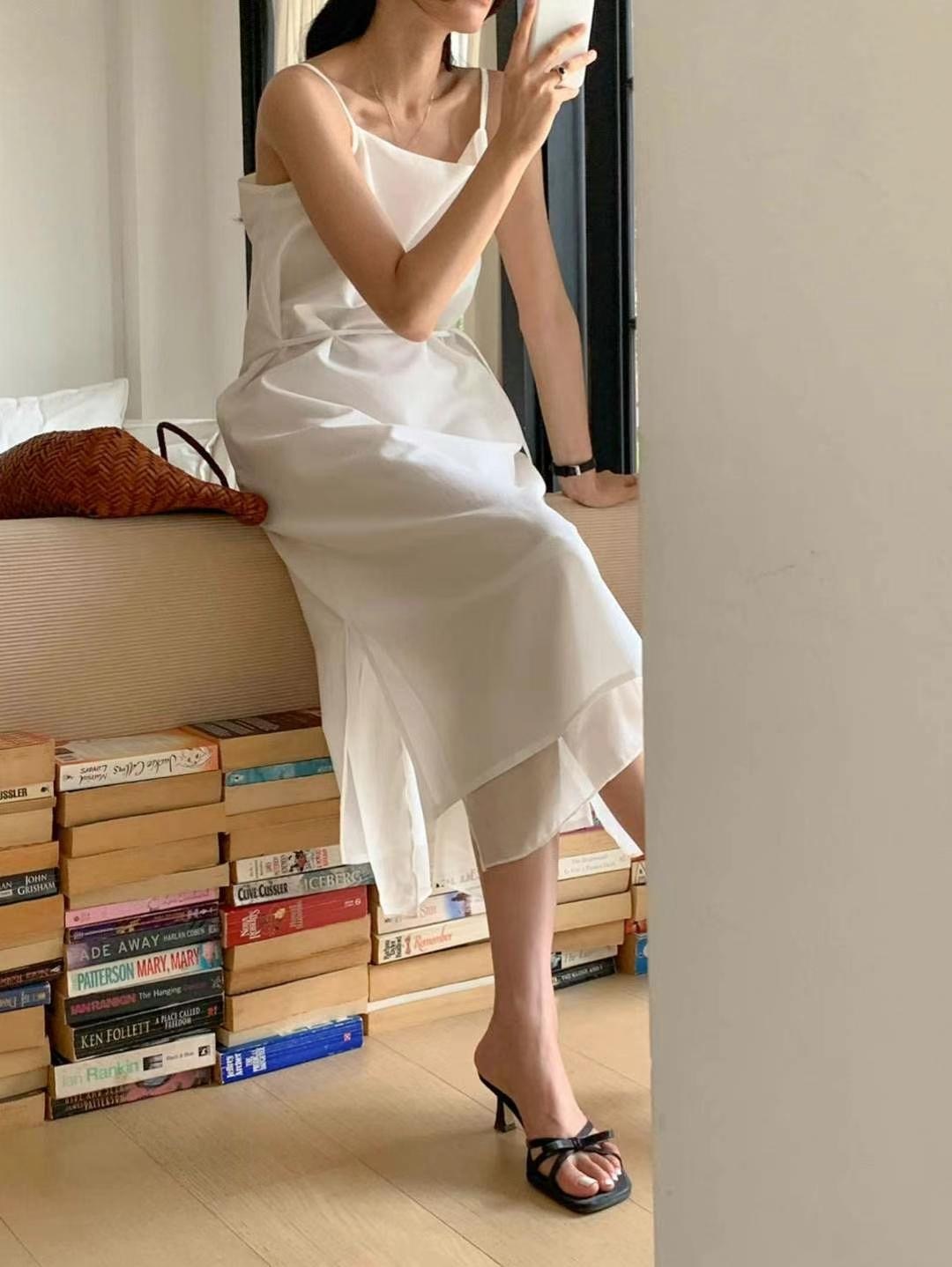 純粹美感，雙層裙擺吊帶長OPS (2色)