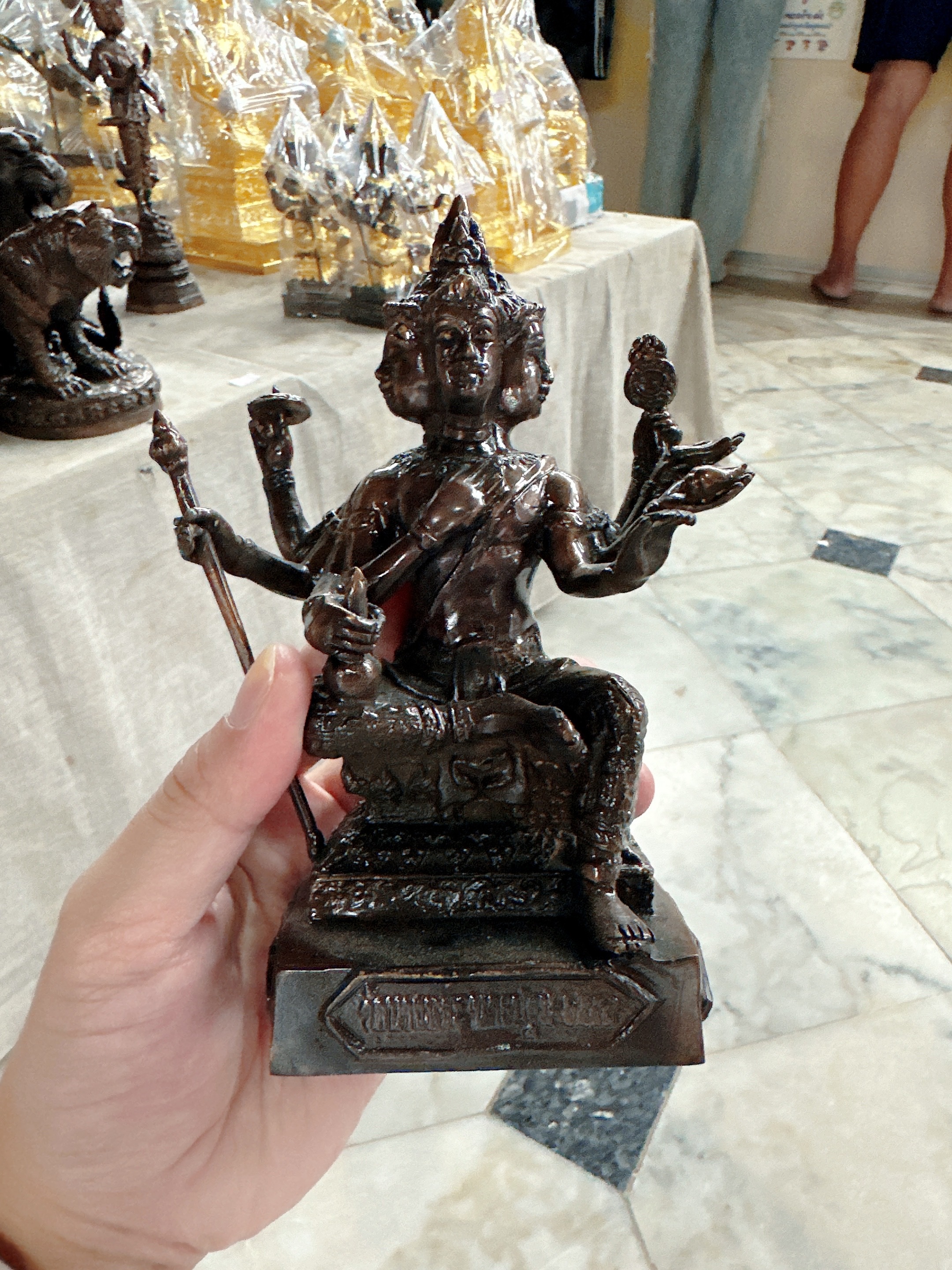 老虎廟 供請🙏即時連線📹  開光 🙏四面神尊 （黑銅版 ）底部入法料