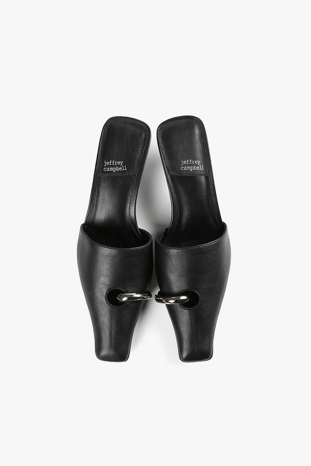 Orb 飾釦小圓頭低跟鞋