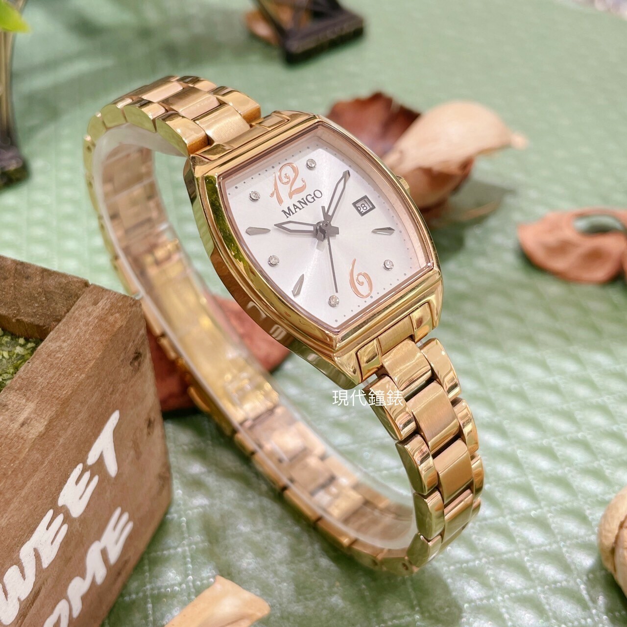 【MANGO】典雅時光酒桶型 (白面)MA6760L-80R 25mm 現代鐘錶