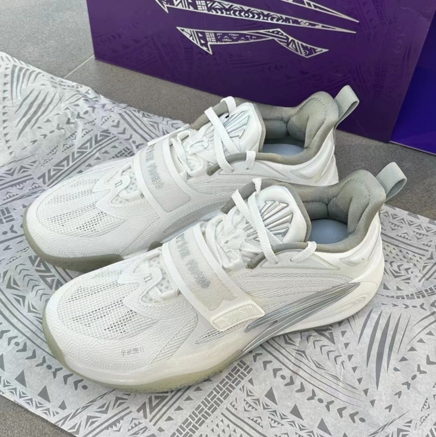 <連線代購商品>ANTA KAI 1 白鞋 白幽靈 凱里歐文 籃球鞋 實戰鞋【112431102S-19】歐文1