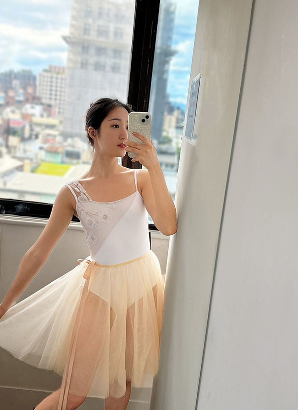 法國 WearMoi【WM-IXORA 蕾絲刺繡舞衣】