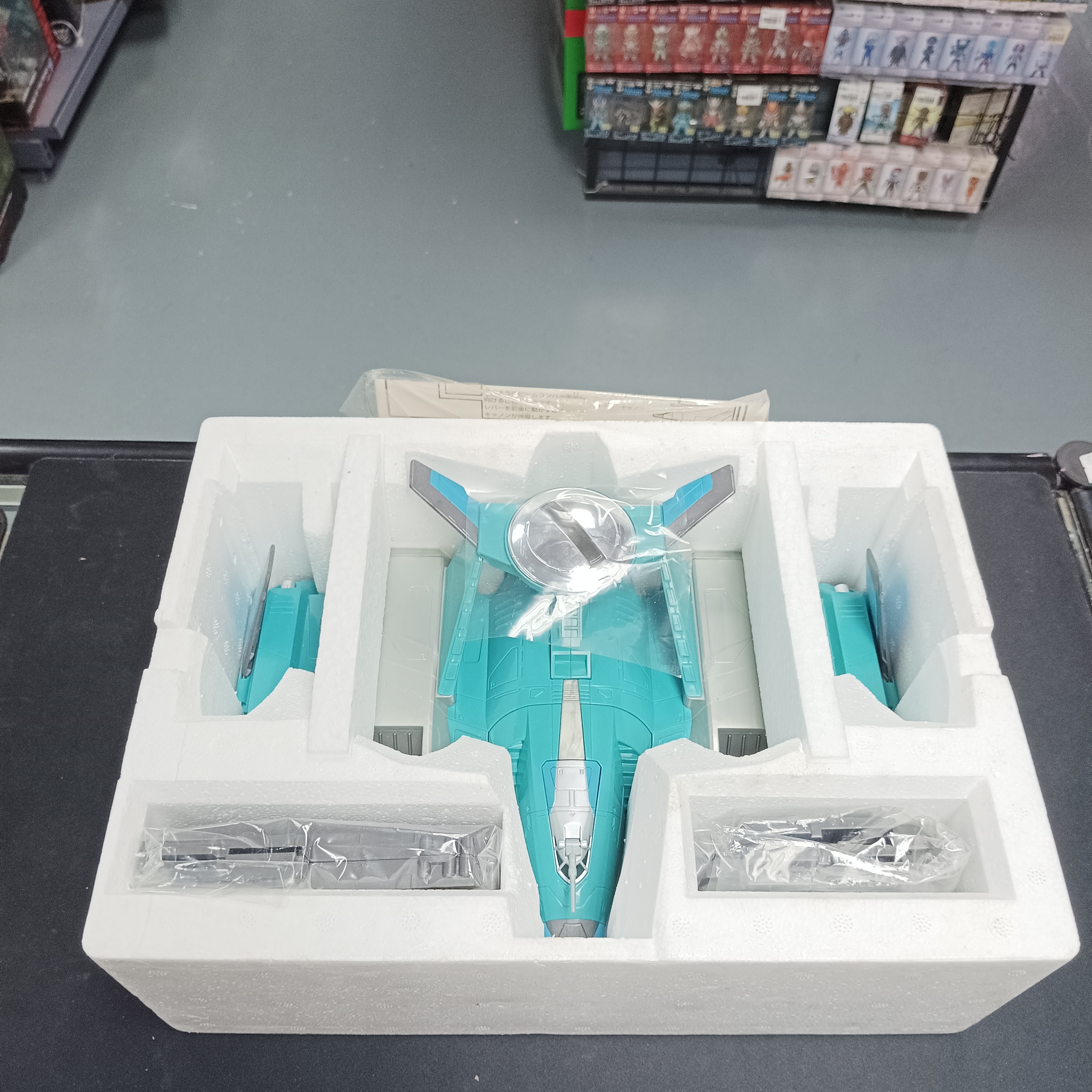 寄賣-超人系列-超人蓋亞 DX 大型輸送戰鬥機