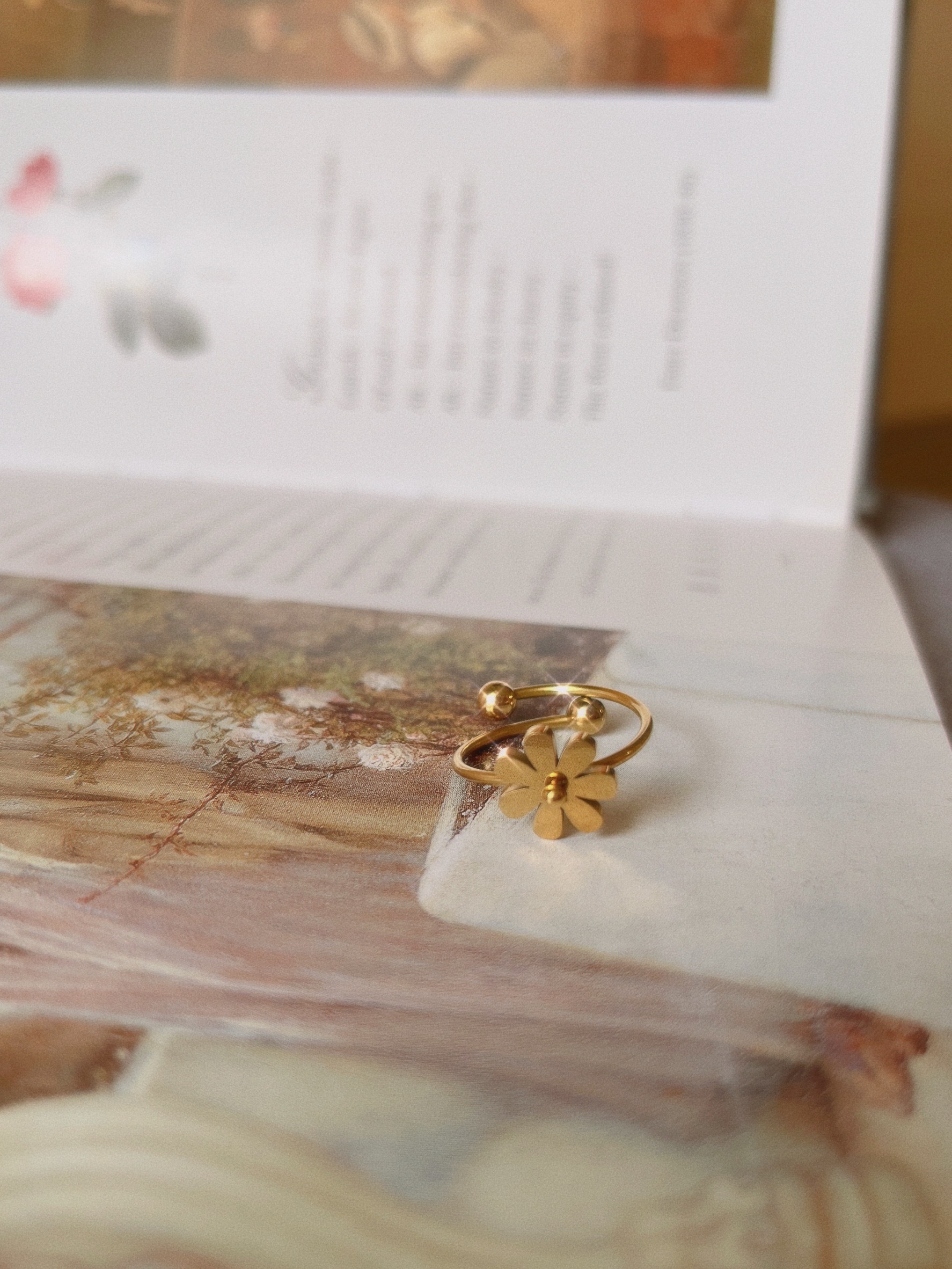 小雛菊精靈金色醫療鋼不褪色戒指
