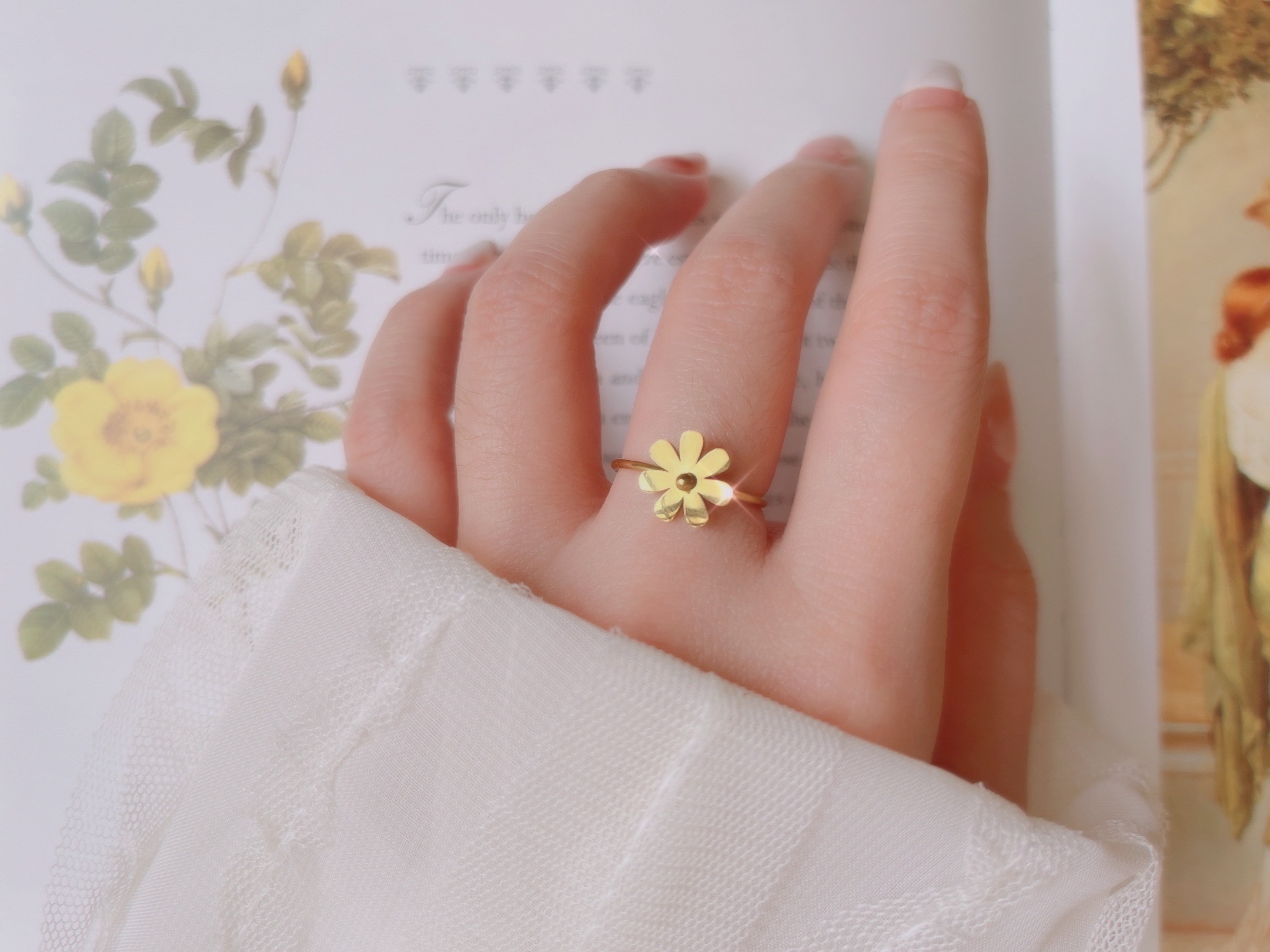 小雛菊精靈金色醫療鋼不褪色戒指