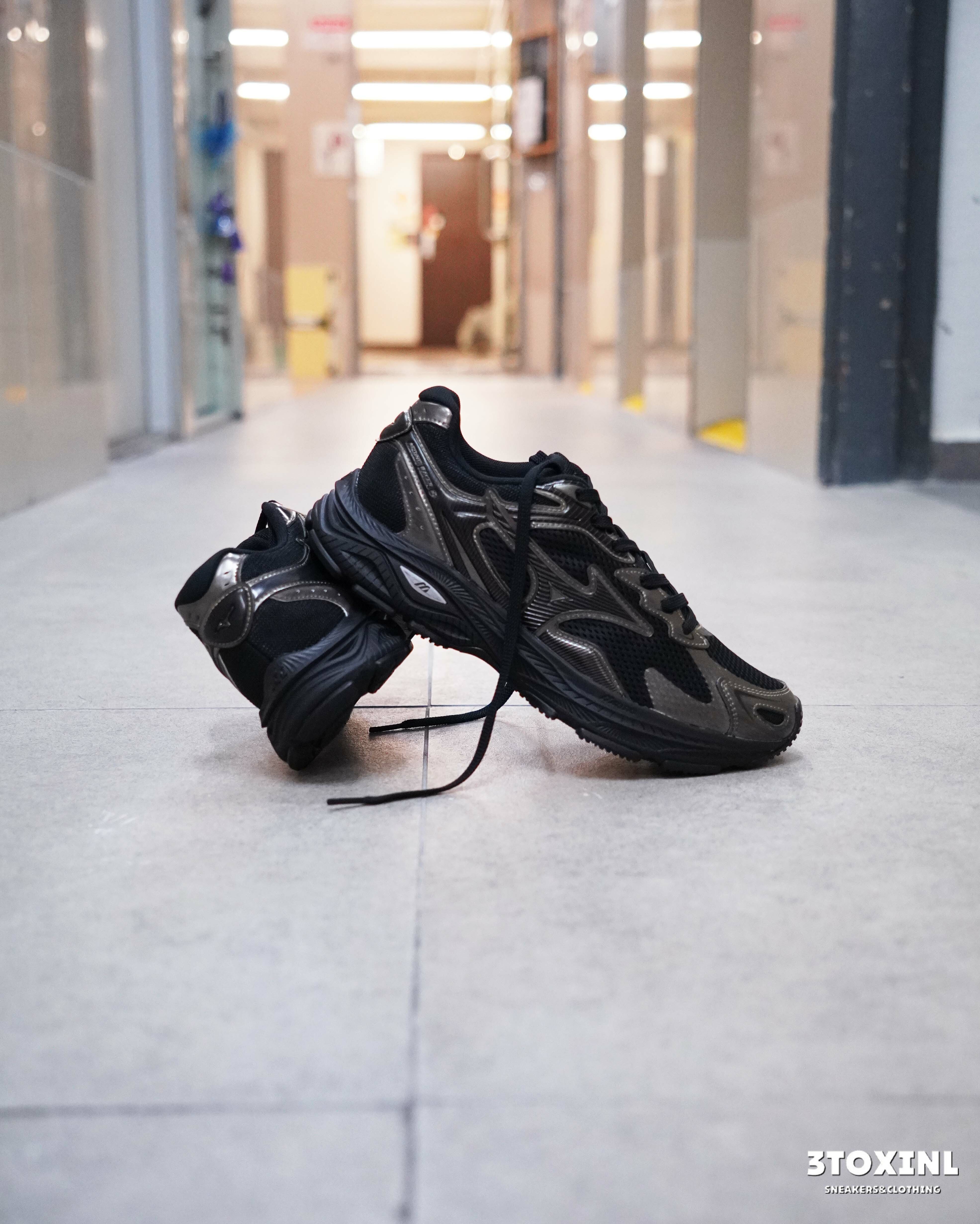 (預訂) Mizuno Racer S - D1GH223521