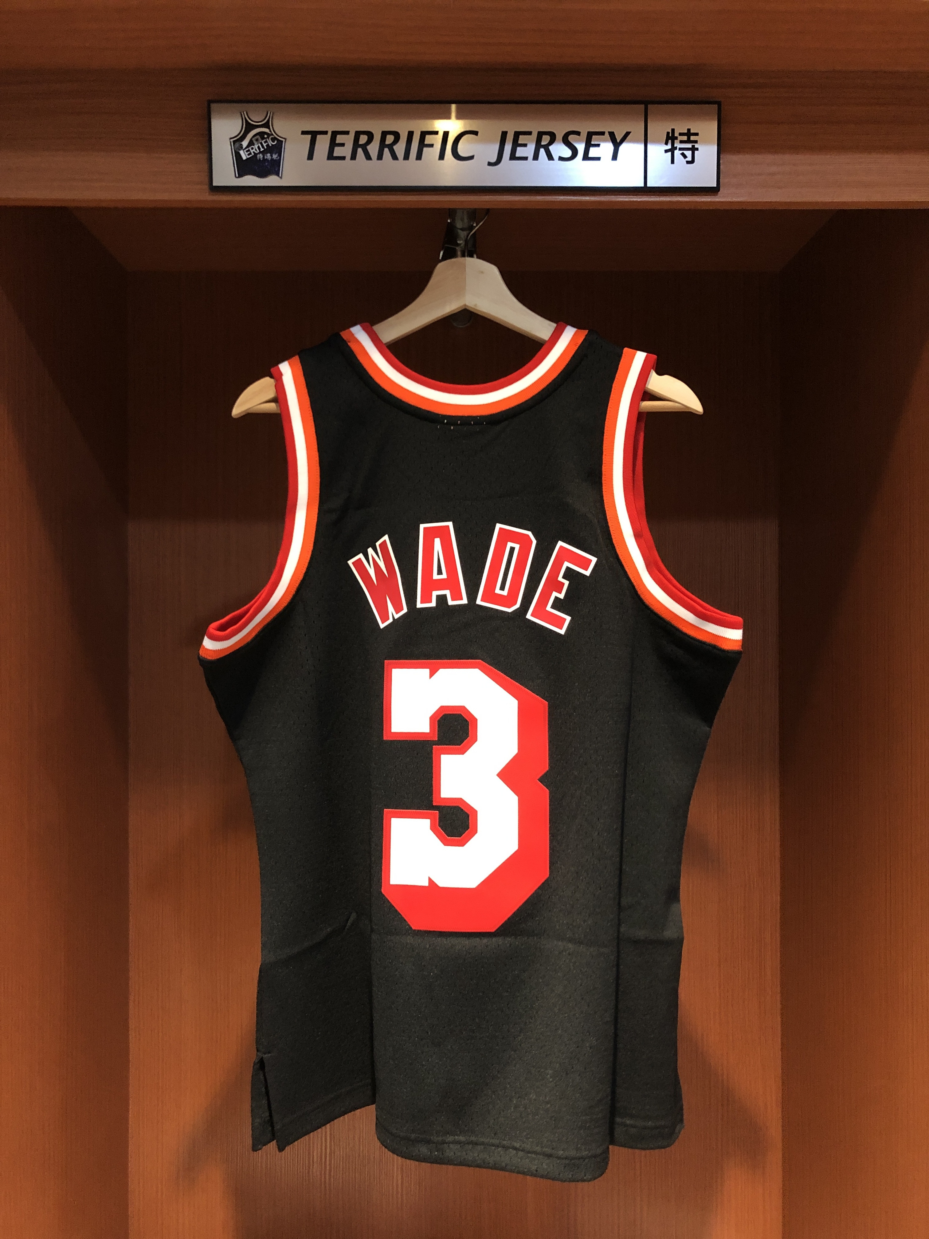 NBA球衣 Dwyane Wade 邁阿密熱火復古黑 13-14黑 M&N Swingman 球迷版 熱轉印 全新