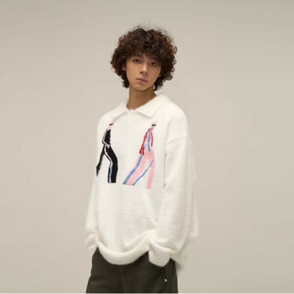 Popular embroidered lazy lapel sweater [off-white M-XL sizes, please confirm the delivery size with customer service after placing the order]