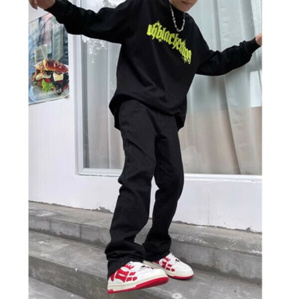 Hot selling Pi Shuai high street vibe style jeans [Black S-XL sizes, please confirm the delivery size with customer service after placing the order]