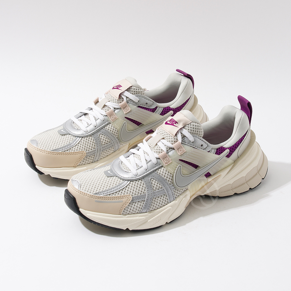 Nike W V2K Run Premium 女 骨白銀 復古鞋 老爹鞋 Y2K 休閒鞋 HF4305-072