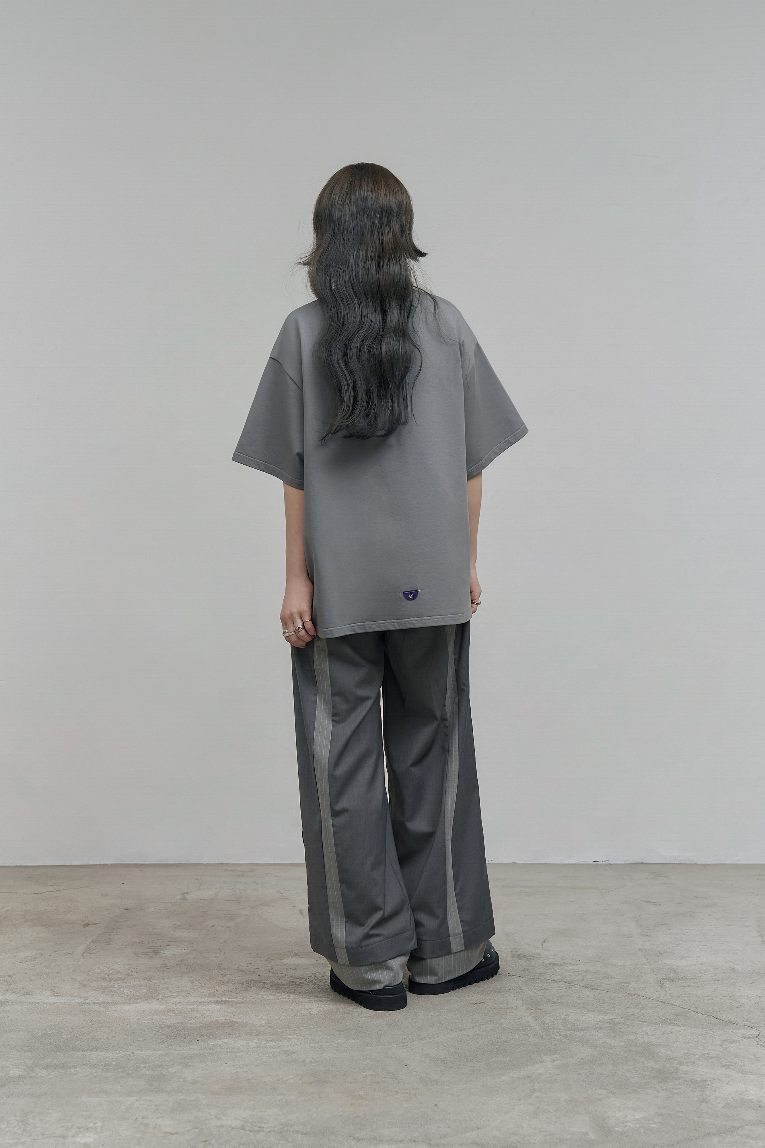 Brainstorming Tee｜Gray