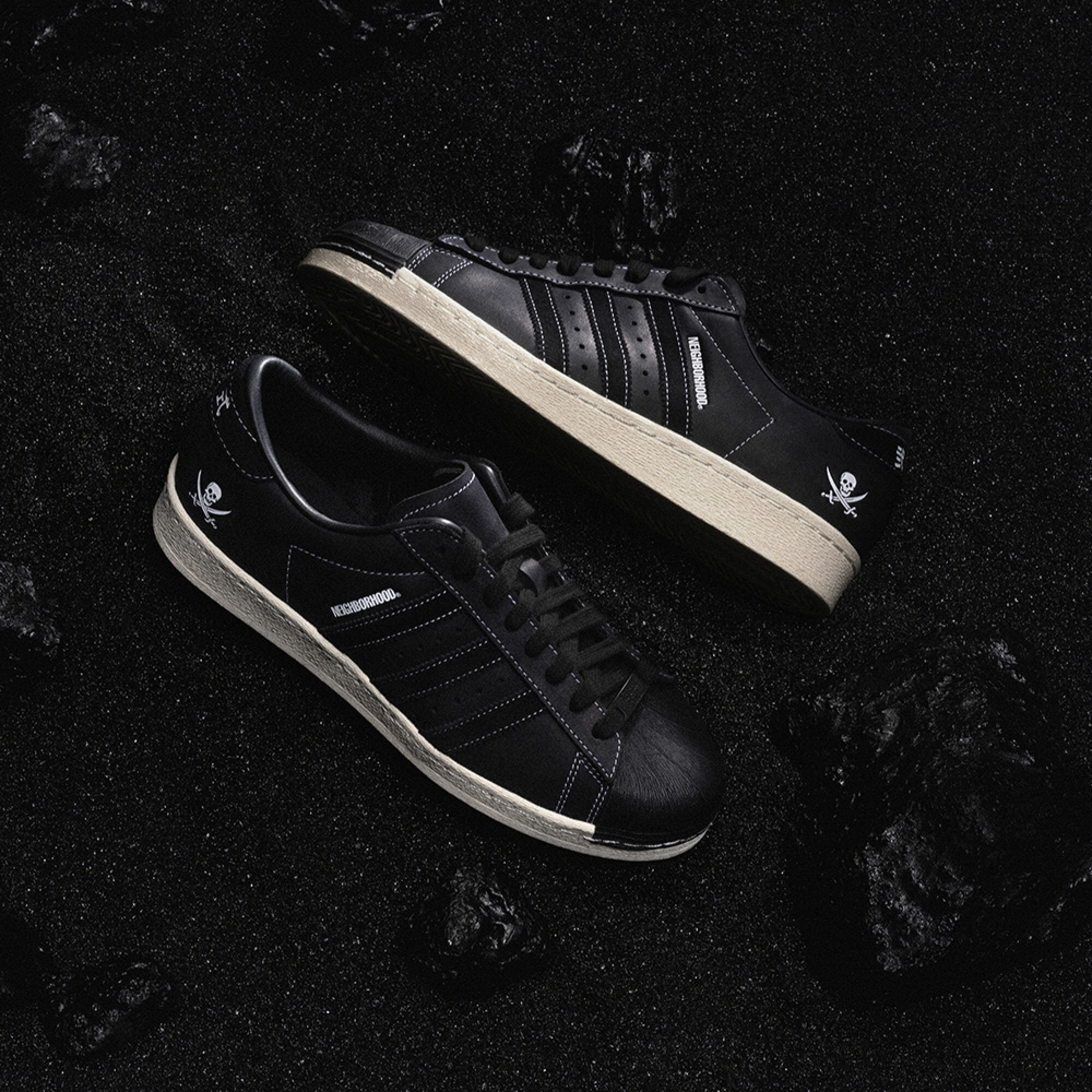 ADIDAS X NEIGHBORHOOD SSTR N 2005 TRAINERS