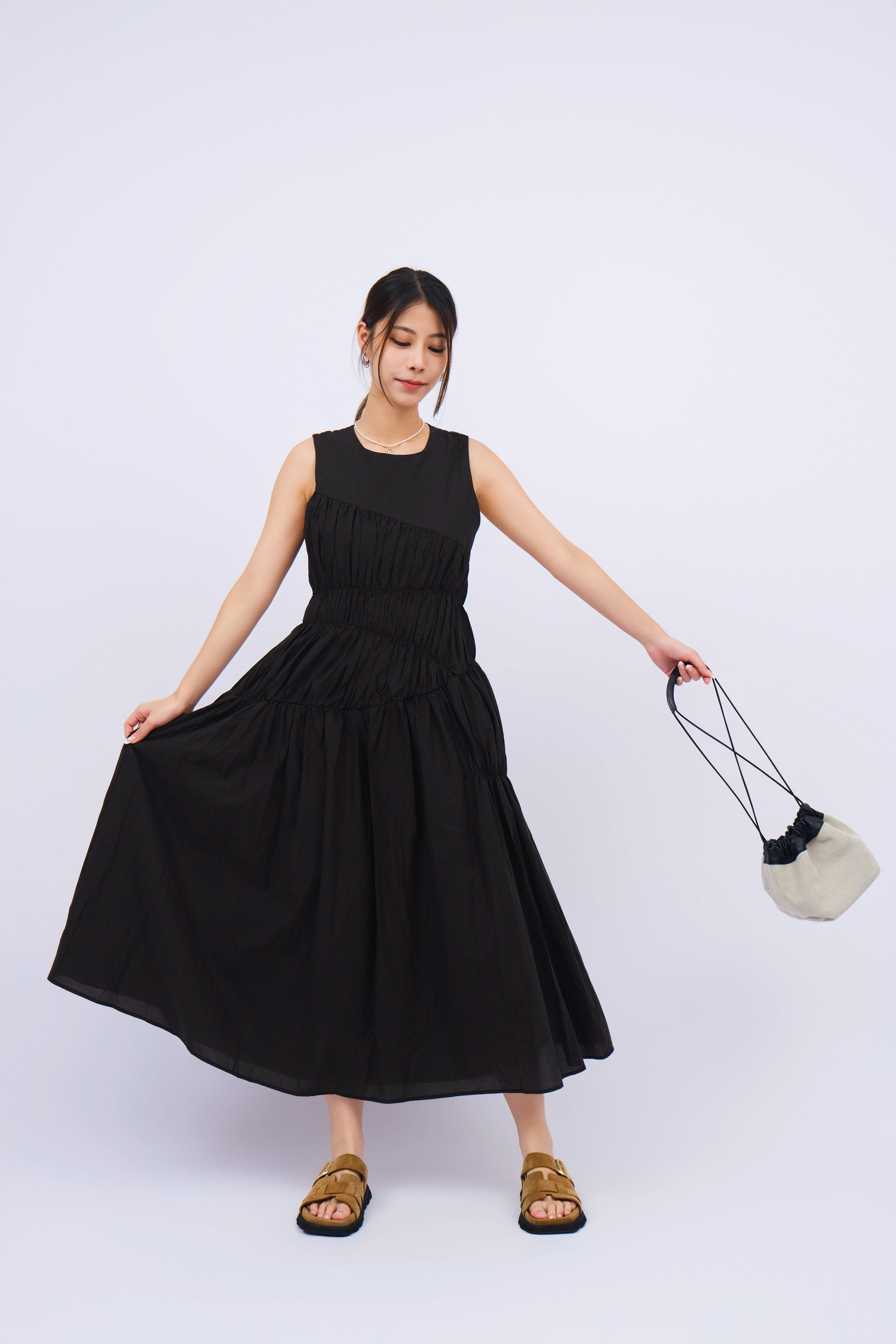 不規則橡筋線連身裙（現貨款式）