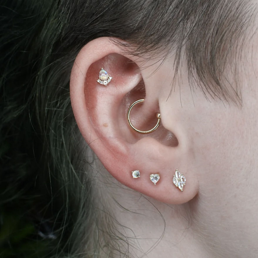 Love Language Rainbow Moonstone 單支平底耳環 - Buddha 14K Gold