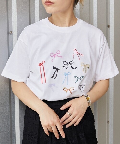 Firsthand / Ribbon T-shirt