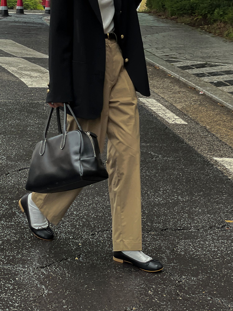 [現貨] 修身打褶挺版長褲 [ 3色 / S,M ]