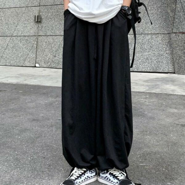 爆款運動休閒褲男春秋季寬鬆直筒束脚長褲子(黑色)（S/M/L/XL/2XL下單後與客服聯繫發貨的尺碼）