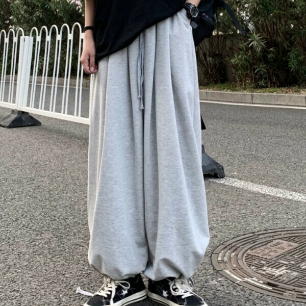 爆款運動休閒褲男春秋季寬鬆直筒束脚長褲子(灰色)（S/M/L/XL/2XL下單後與客服聯繫發貨的尺碼）