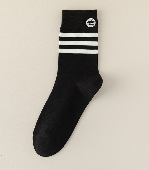 Popular style (pack of 2 pairs) men's three-stripe embroidered mid-calf socks (black) (one size fits all)