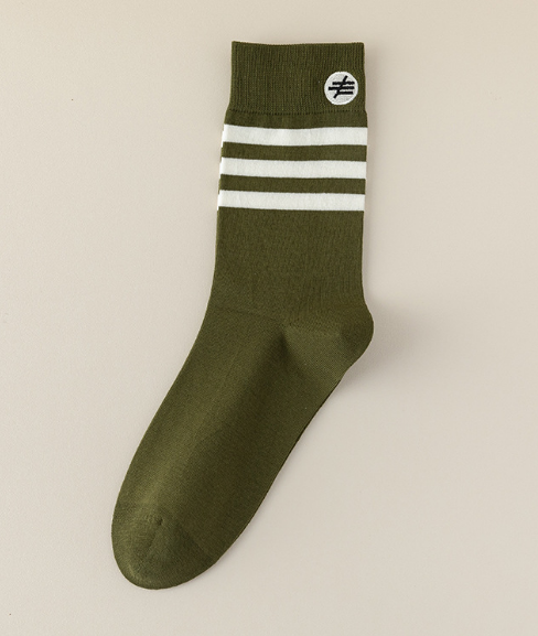 Popular style (pack of 2 pairs) men's three-stripe embroidered mid-calf socks (military green) (one size fits all)