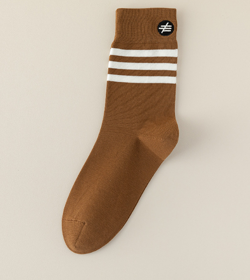 Popular style (2 pairs) men's three-stripe embroidered mid-calf socks (coffee) (one size fits all)