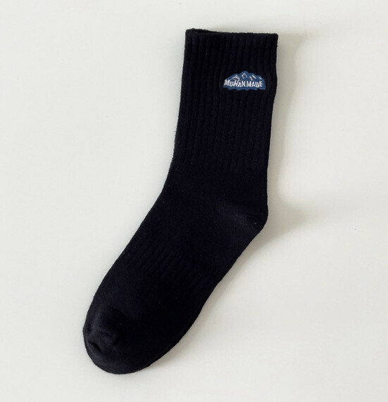 Popular autumn and winter men's mid-high sports socks cotton socks [black] [one size fits all]