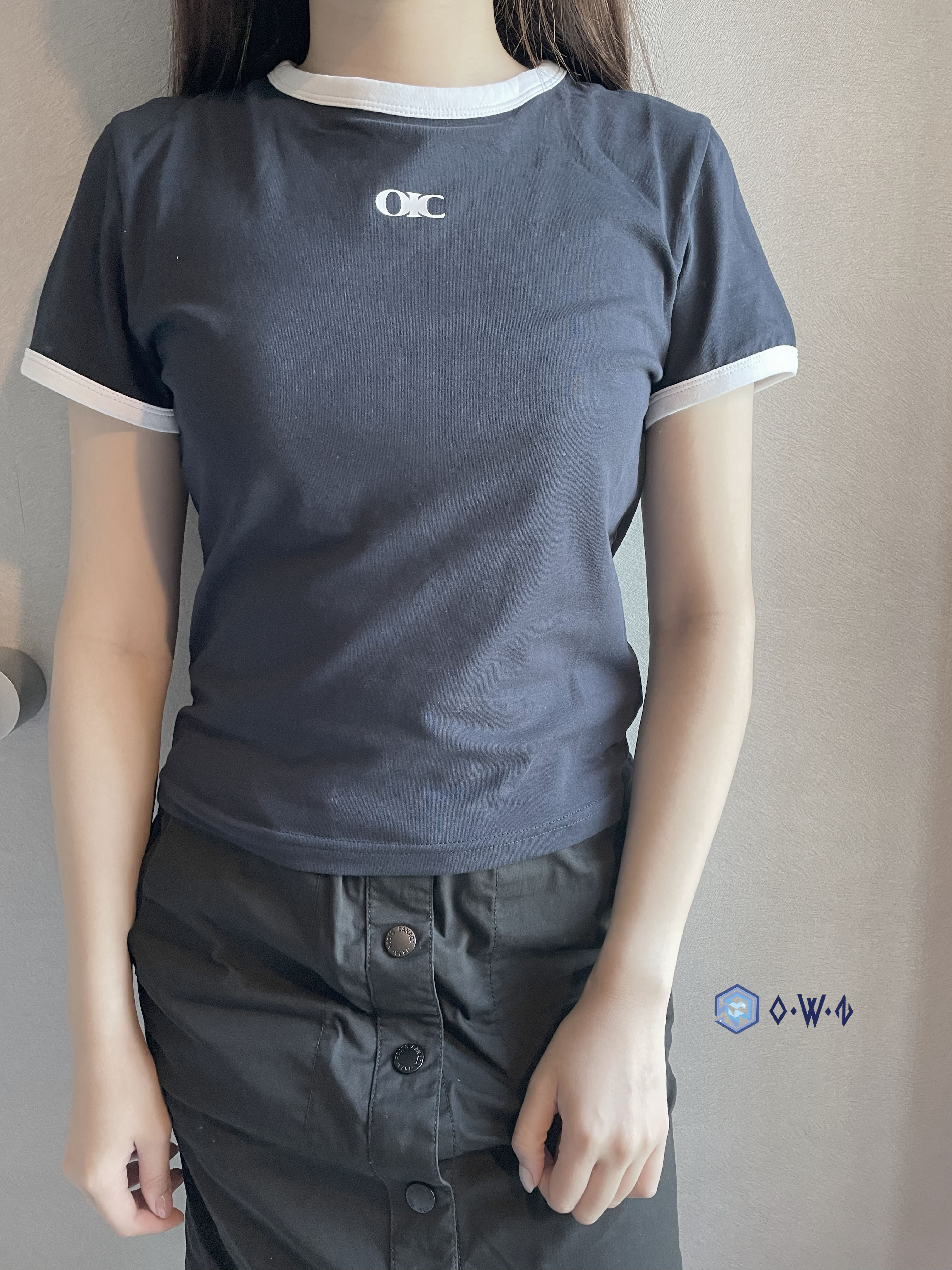 【OWN】OIC OIOICollection 滾邊 短版 短袖上衣 夏天 新品 女款 深藍 白色