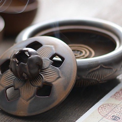 仿古蓮花薰香爐