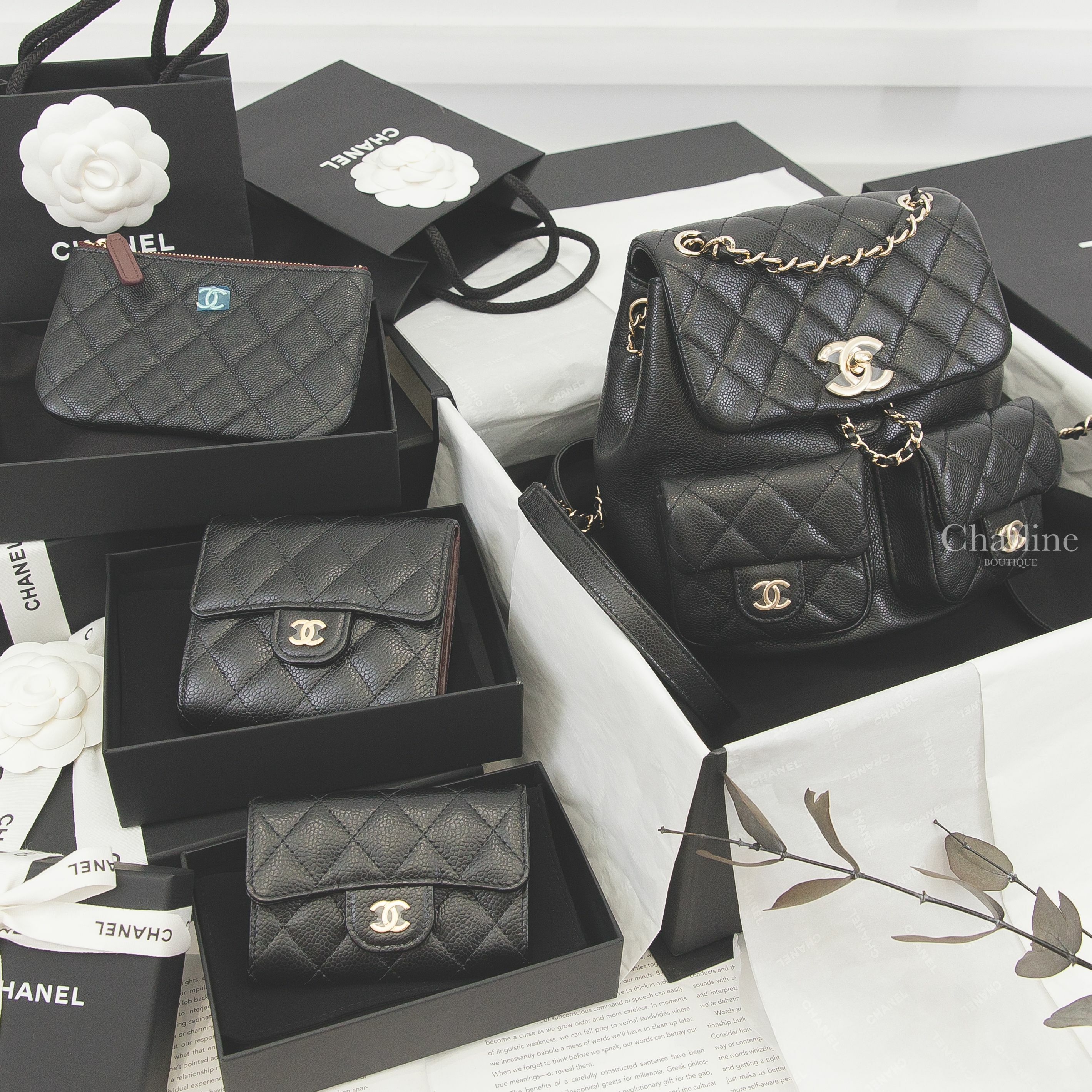 Chanel 黑色金CC金鍊雙口袋大型菱格紋後背包,Mini Pouch 黑色金CC菱格紋拉鍊零錢包,Flap Wallet 黑色金CC菱格紋三折短夾,Card Holder 黑色金CC菱格紋零錢夾-Charline Boutique 精品代購