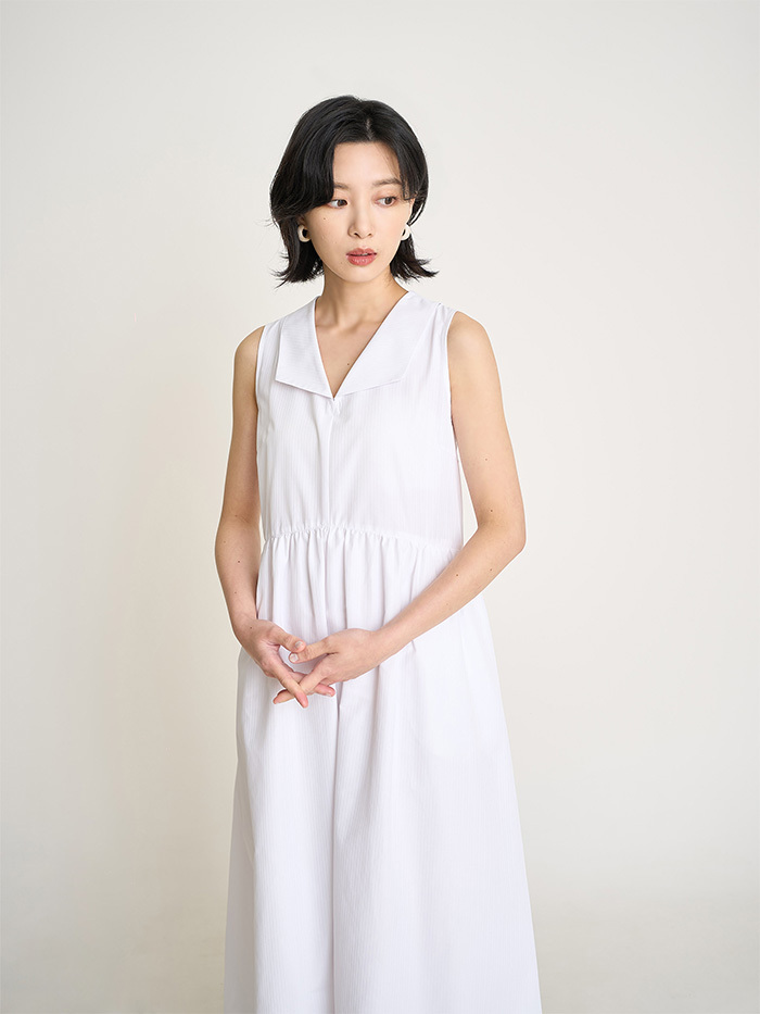 空氣漣漪翻領洋裝-夢霧