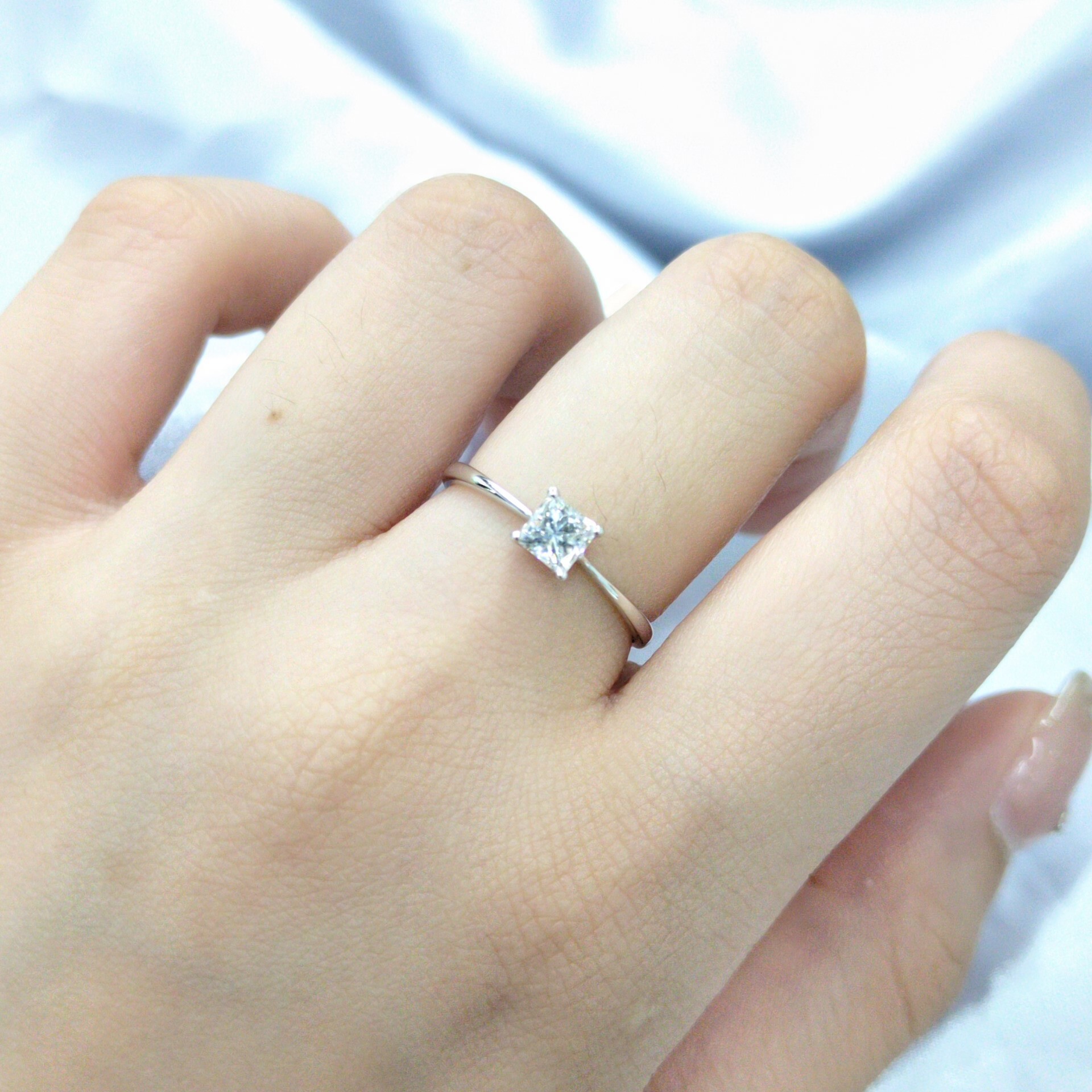 18K White Gold 0.42ct Princess Cut Diamond Ring