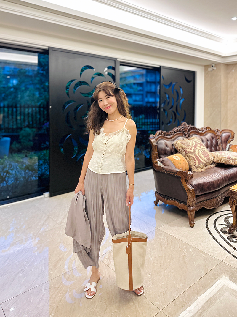 [現貨] 高腰細摺長褲 [ 2色 / Free ]