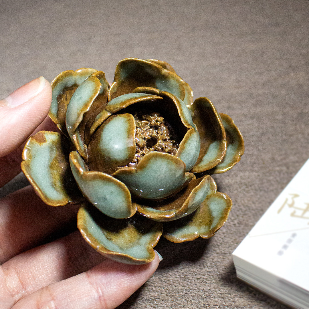 手作陶瓷綠影牡丹