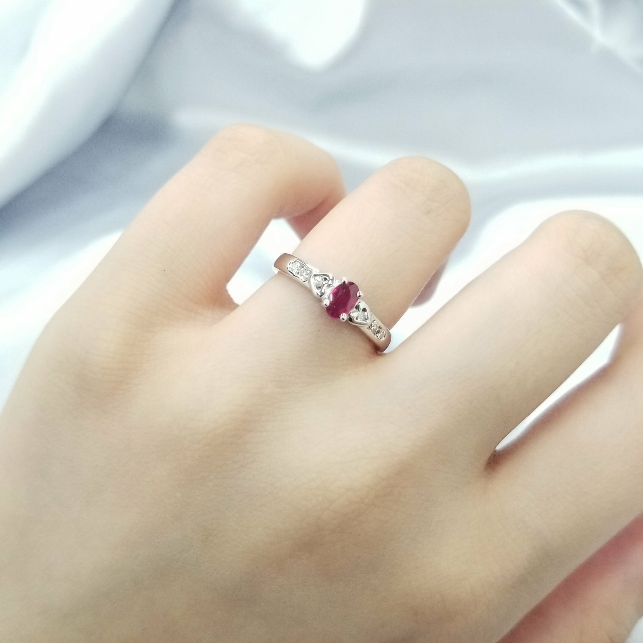 全新18K白金【單粒29份紅寶石】配10份鑽石戒指