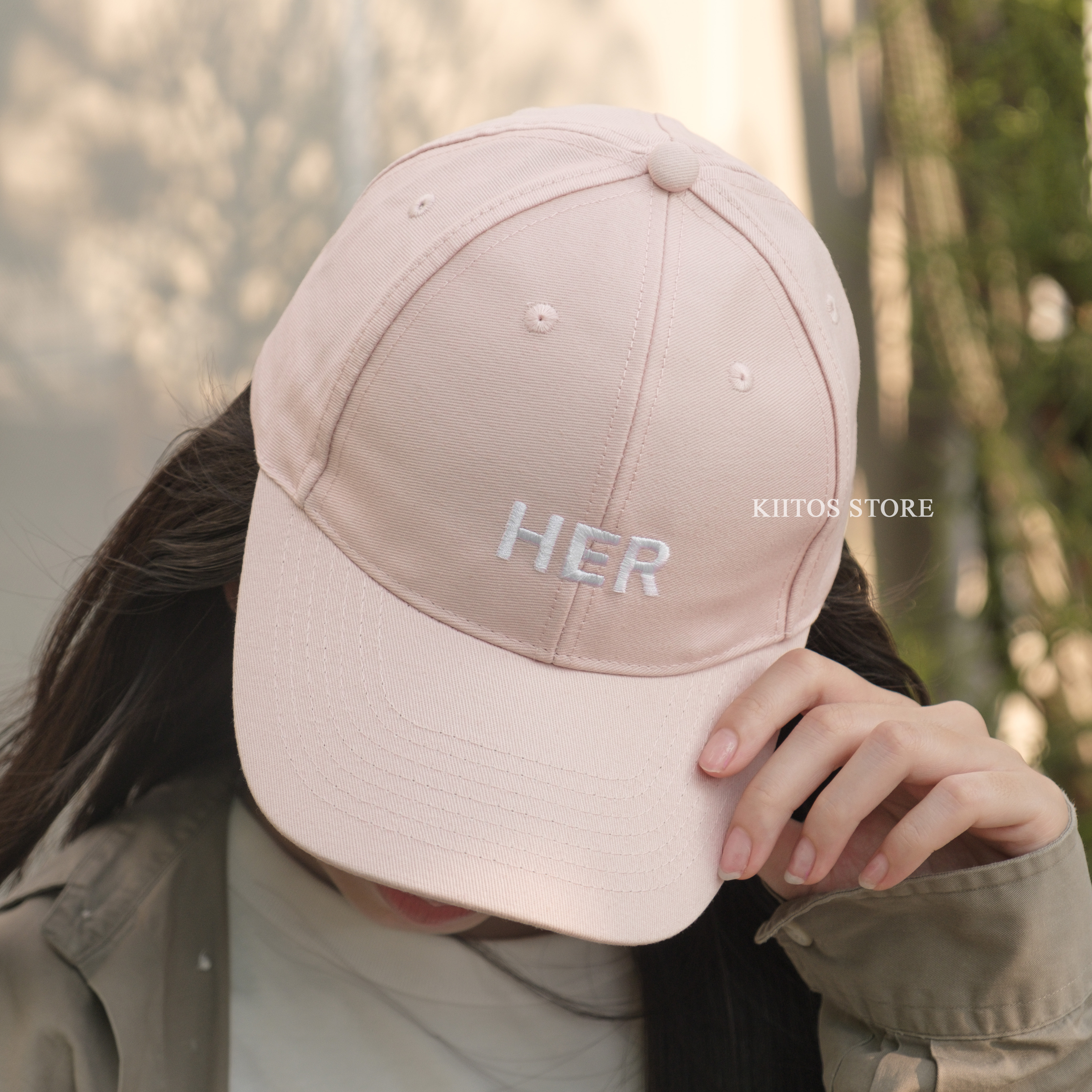 現貨  BURBERRY 超級稀有 限量 歐洲美妝櫃 VIP會員 粉色 棒球帽