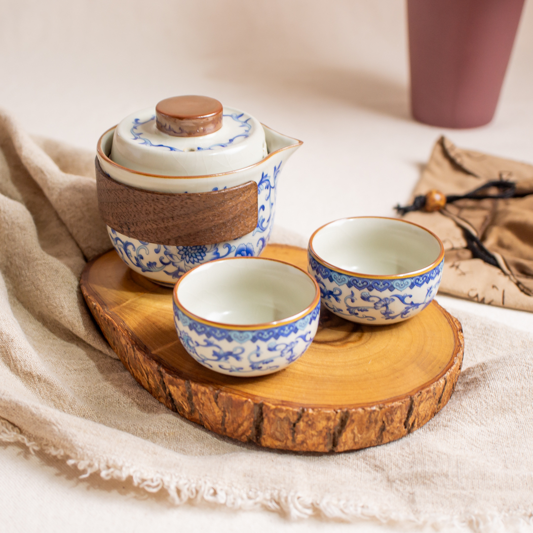 蜜黃汝窯貼花旅行茶具組