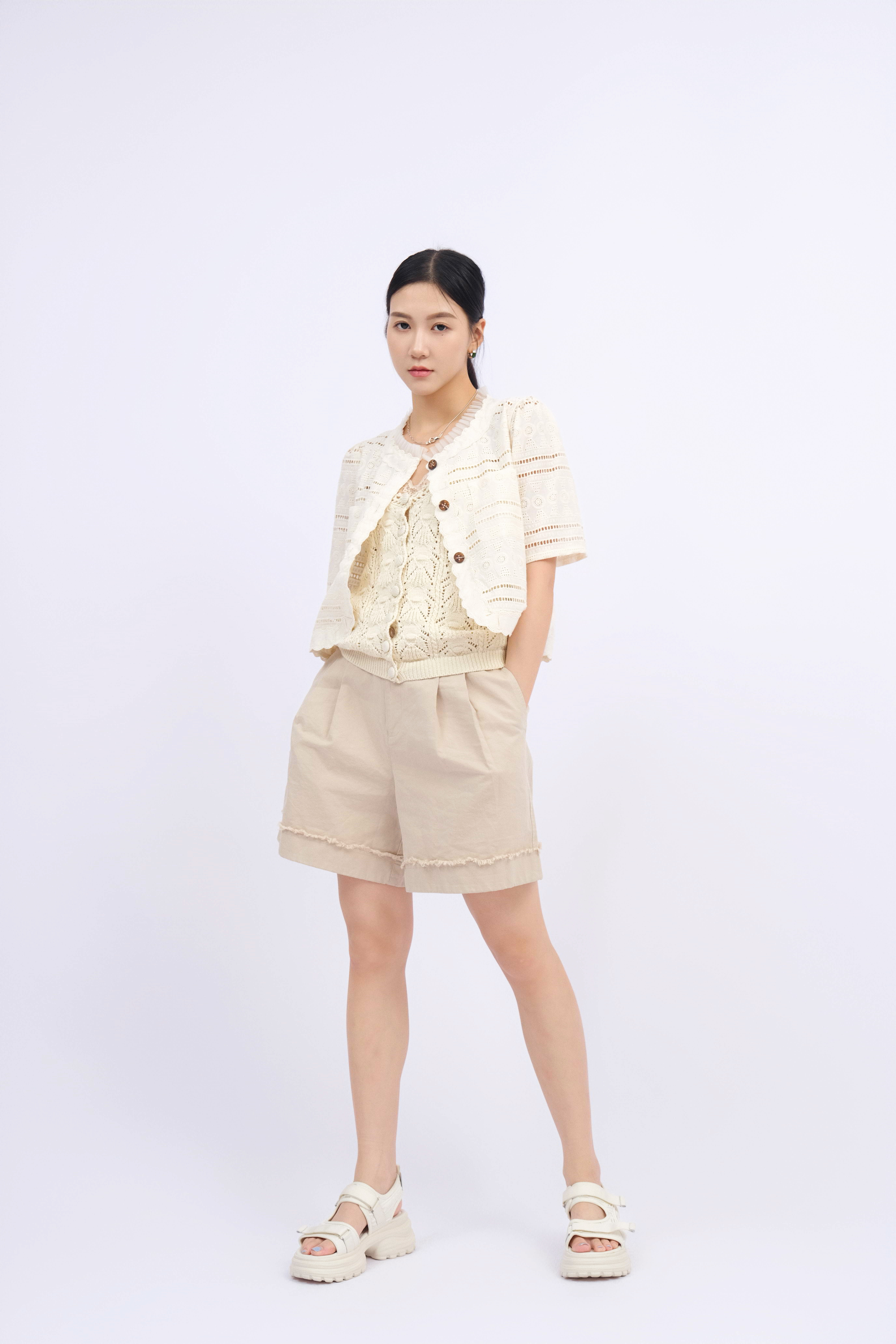 造型 1103（外套＋上衣＋短褲）