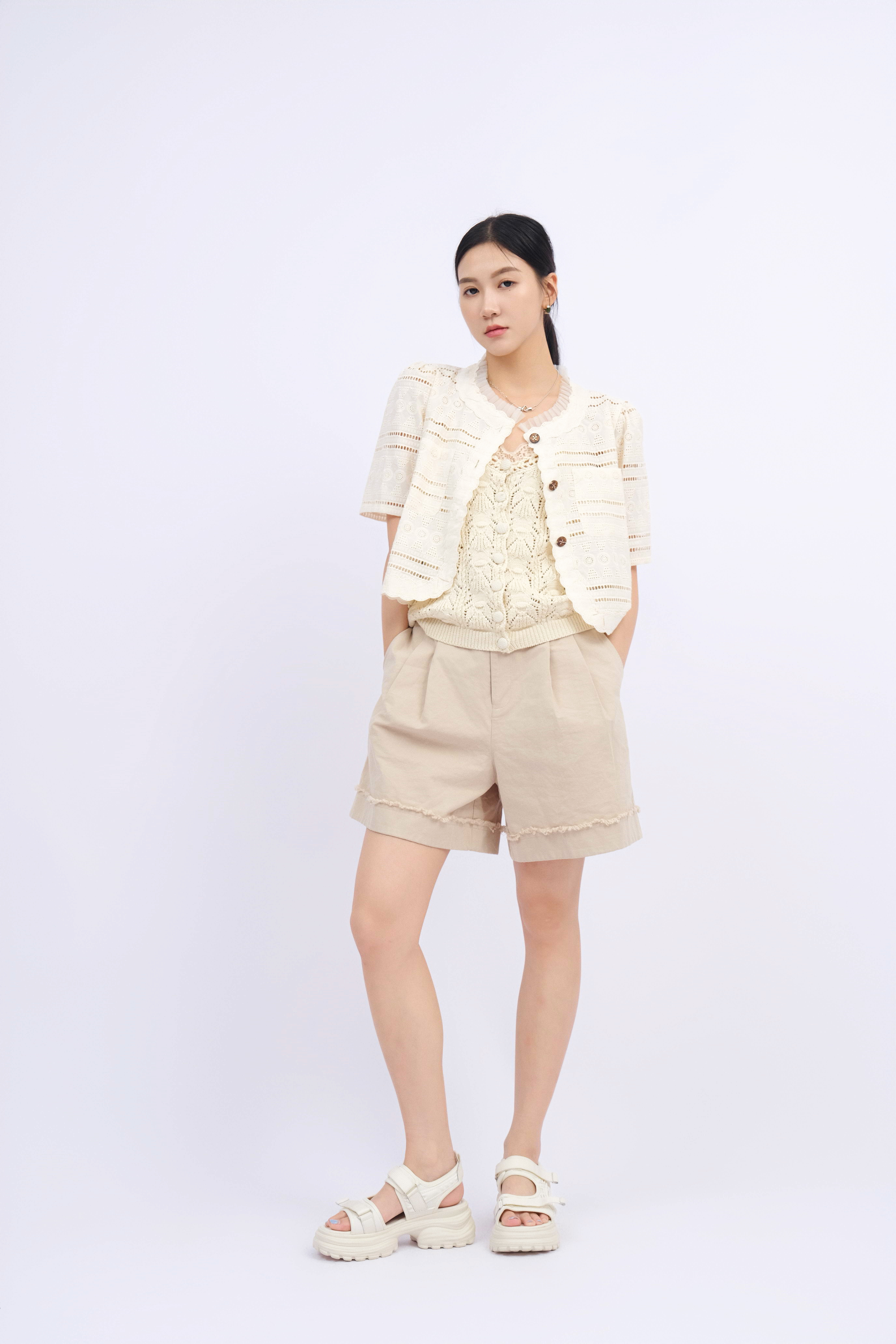 造型 1103（外套＋上衣＋短褲）