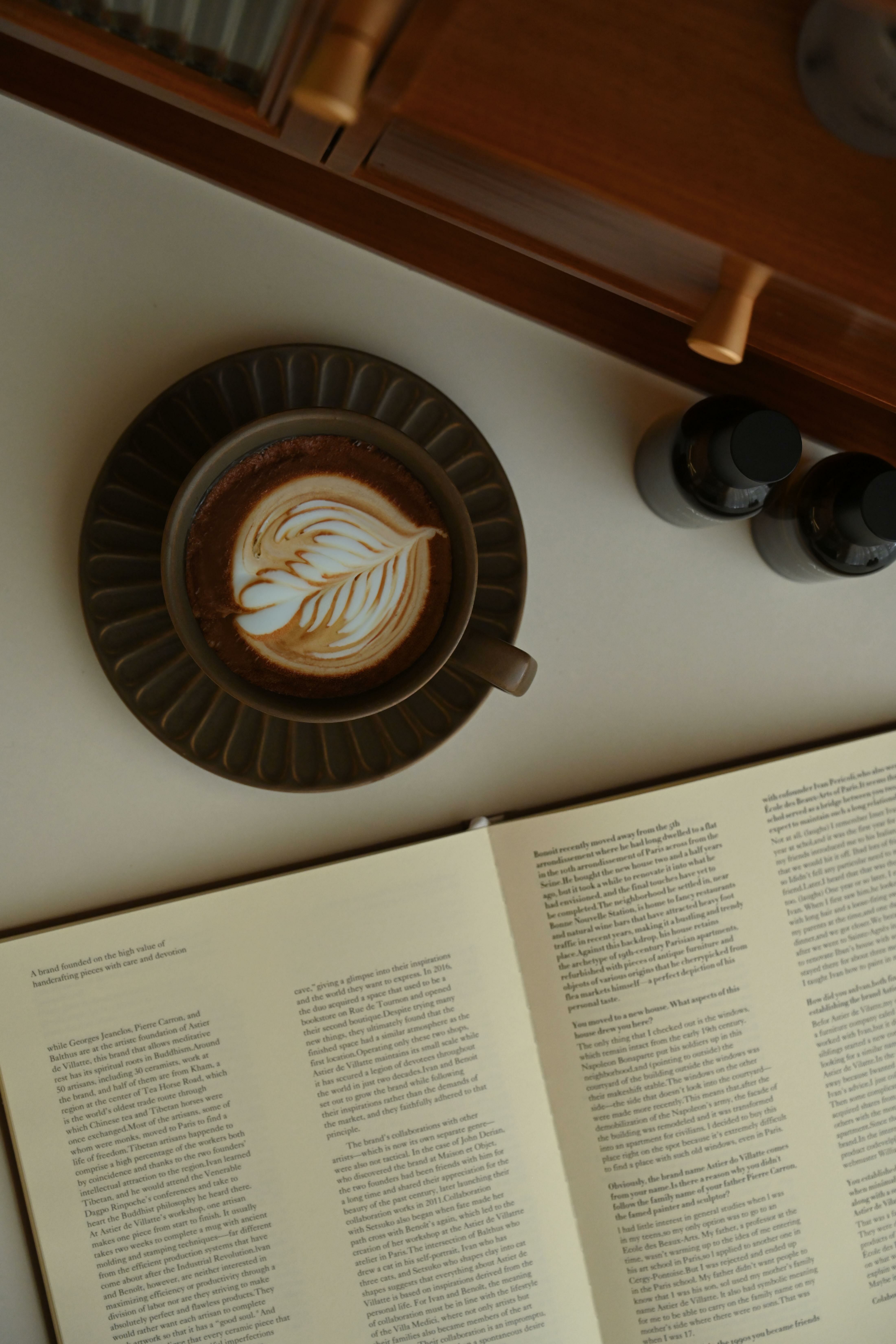 【現貨】RELIEF 浮雕波浪紋馬克杯碟 300ML LF01