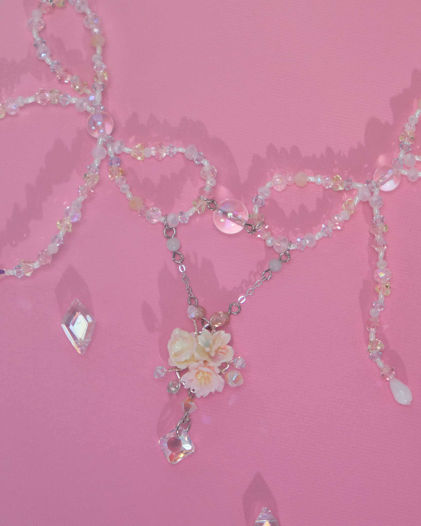 11001 Crystal Beads Collar Necklace