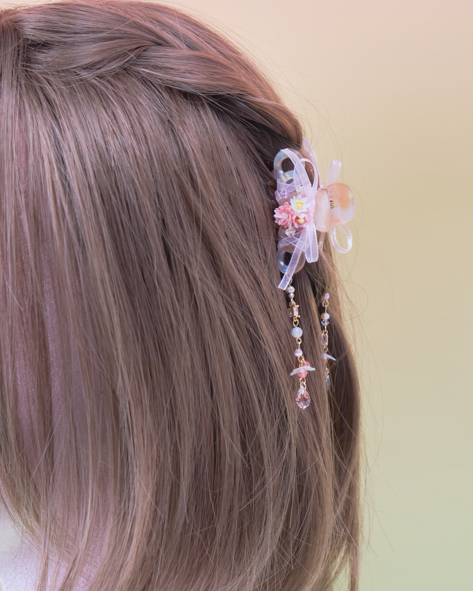 11029 Balletcore Ribbon Claw Clip