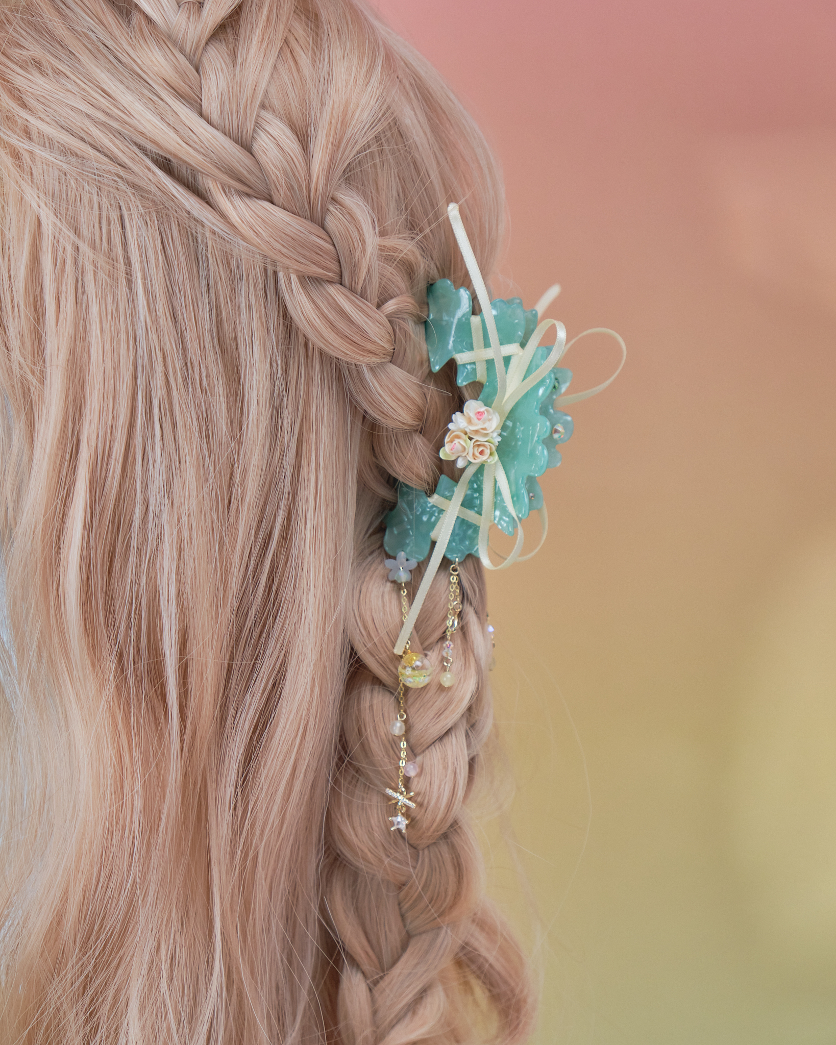 11032 Balletcore Ribbon Claw Clip